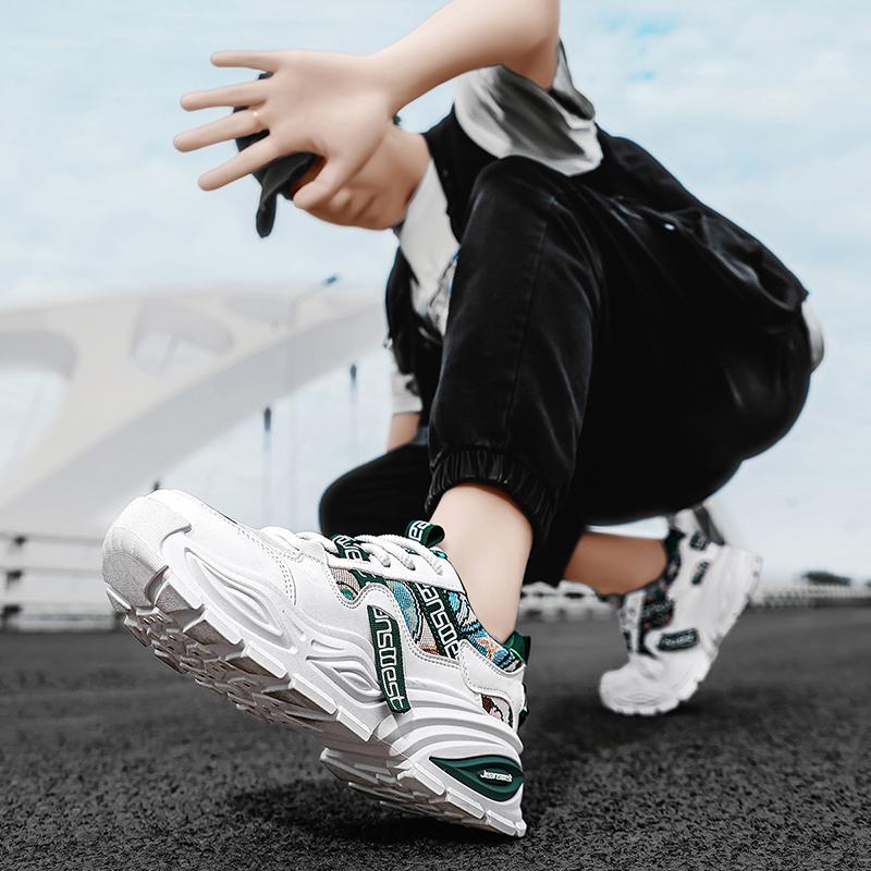 New Fashion New Men's Fashion Casual Low Top Sports Shoes Students Thick Sole Comfortable Sneakers Boys Male Classic Breathable Basketball Shoes