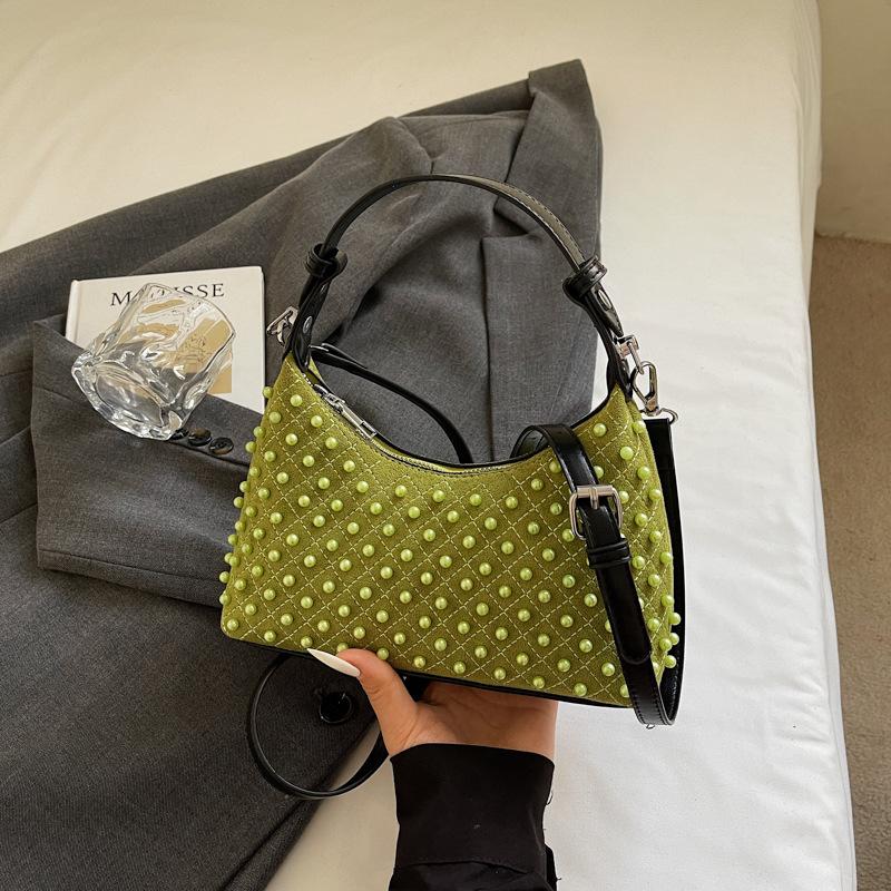 Rivet Portable Shoulder Armpit Bag 2025 Summer Fashionable High-value New Trendy Heavy Industry Personalized Locomotive Bag