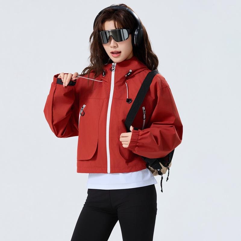 2025 Spring Outdoor Trendy Hooded Windbreaker for Couples - Fashionable Hiking and Mountaineering Jacket