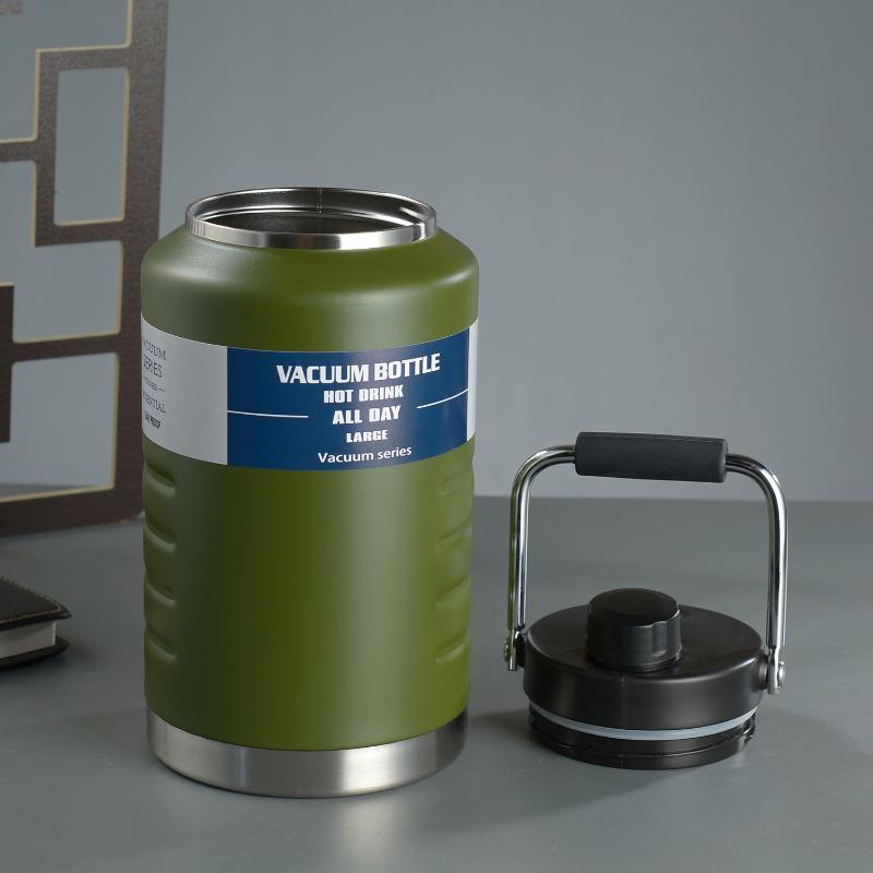Large Capacity Insulated Water Bottle 316 Food Grade Stainless Steel Thermal Mug for Outdoor Running Cycling Sports