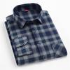 Men's Trendy Plaid Slim Fit Long Sleeve Shirt - Comfortable & Casual.