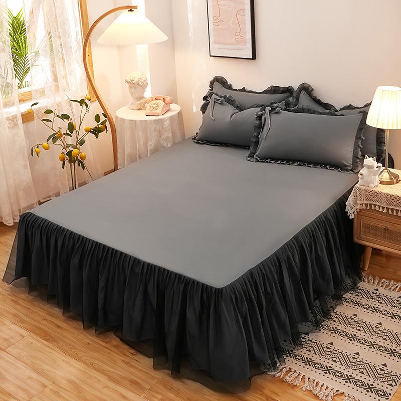 Wholesale Brushed Washed Cotton Bed Skirt Modern Simple Dust Ruffle with 3D Mesh Lace Pleated Edge Non-Slip Mattress Protector Cover Machine Washable