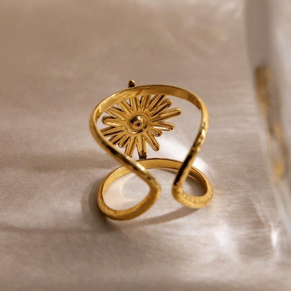 Unique Spiral Sun Ring Stainless Steel Opening Finger Rings Advanced Sense Gold Hand Ornament Women