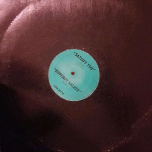 

12inch Record PUFF DADDY / TERROR SQUAD - Satisfy You / Rudeboy Salute MTM3017 Crib Undergroun US Rap & Hip-Hop/R&B Used
