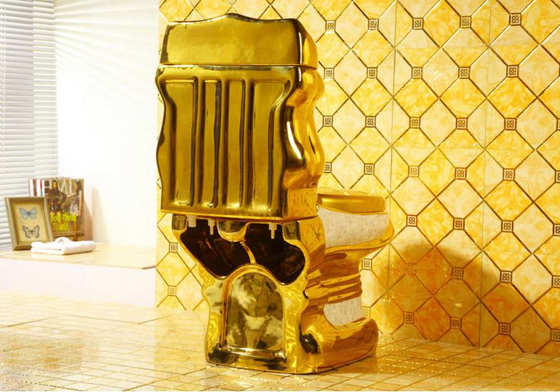European Palace Gold-Plated Embossed Retro Toilet in Golden Color