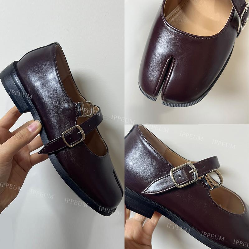 Módní IPPEUM Tabi boty baleríny boty s rozdělenou špičkou nadměrná velikost 44 mokasíny hnědé boty černá kůže dámské Mary Janes Tabis