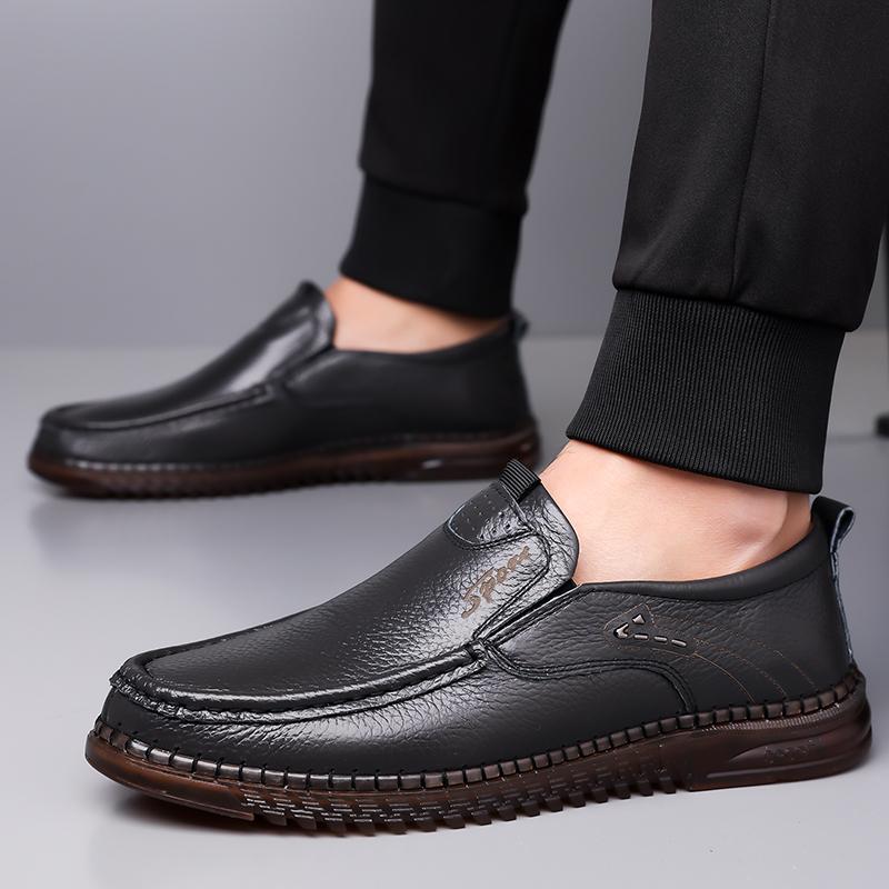 Men's Walking Shoes Genuine Leather Outdoor Driving Shoes Light Antiskid Casual Leather Oxford Shoes Business Loafers