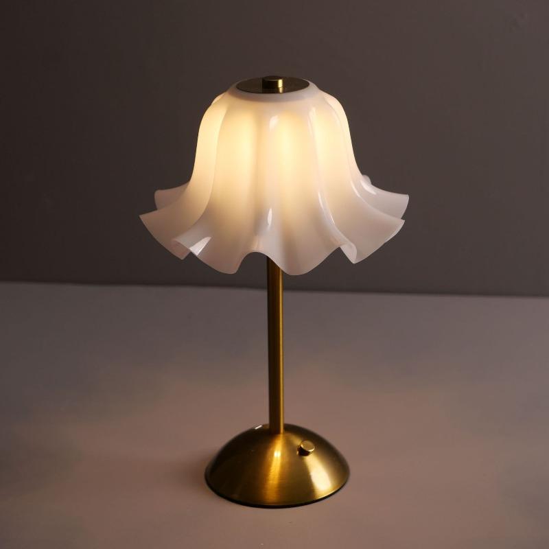 Modern Minimalist Flower Shape Table Lamp USB Rechargeable 3 Color Dimmable LED Night Light for Bedroom Bedside Home Decor