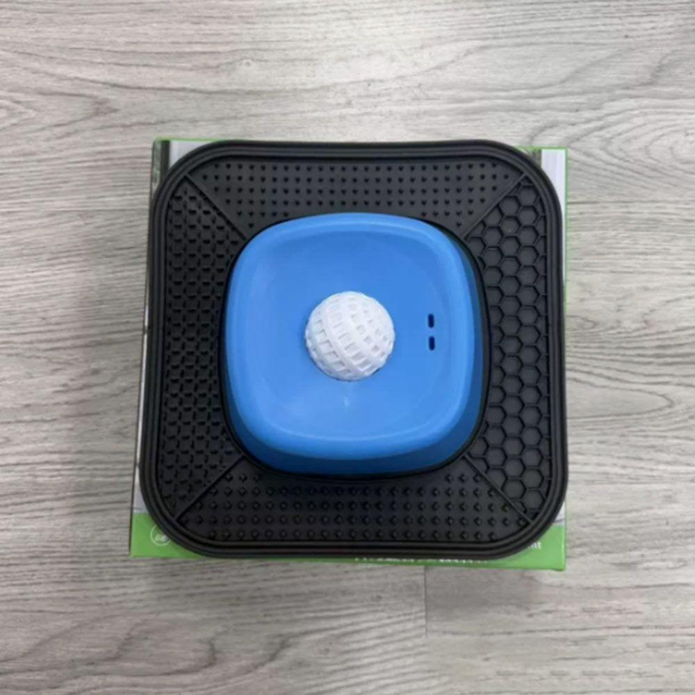 Silicone Dog Slow-speed Bowl Interactive Liquid Food Bowl Creative Pet Lick Bowl  For Dogs Cats