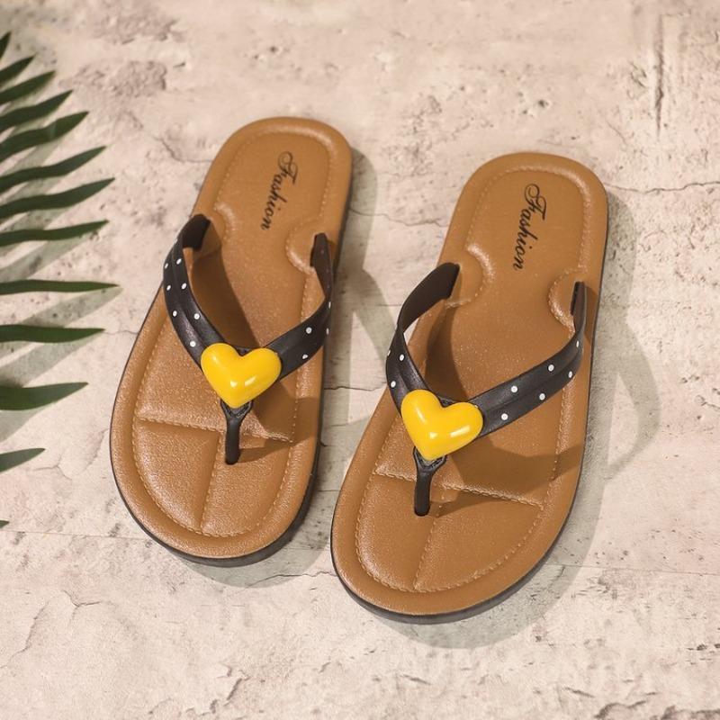 Fashion Trendy Cartoon Polka Dot Flip Flops Women's 2025 Summer New Beach Outerwear Flat Bottom Clip Toe Slippers Rubber Outsole