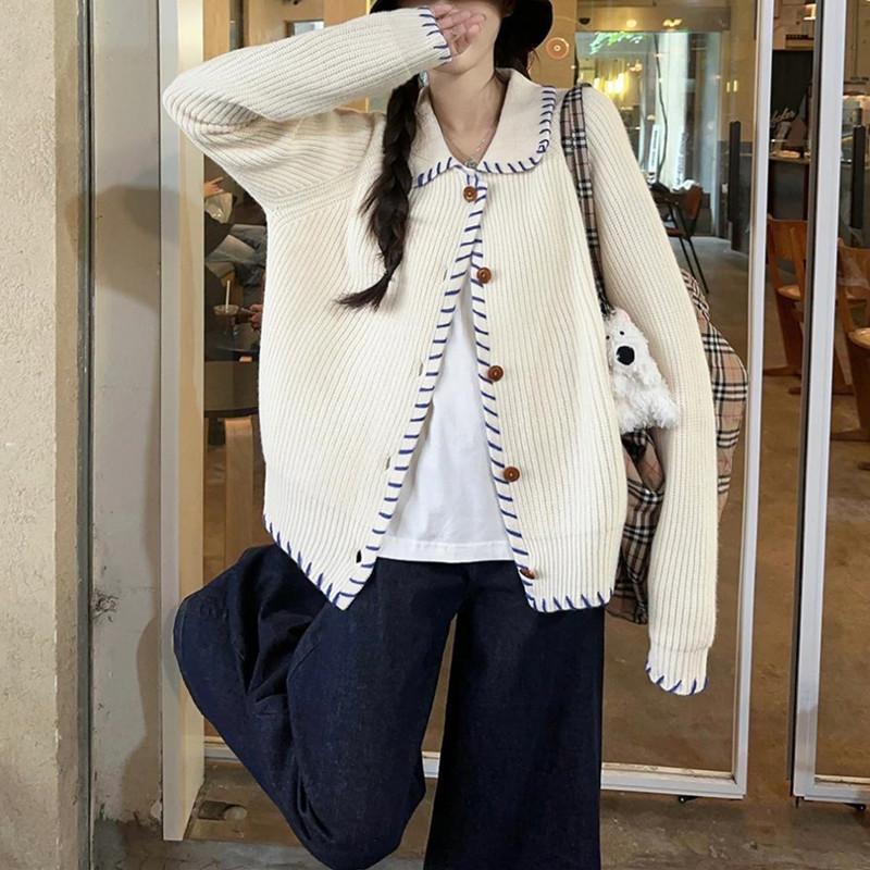 This Autumn and Winter Korean-style, Laid-back, Loose and Slimming Knitted Cardigan Is A Top for Women To Wear Outside