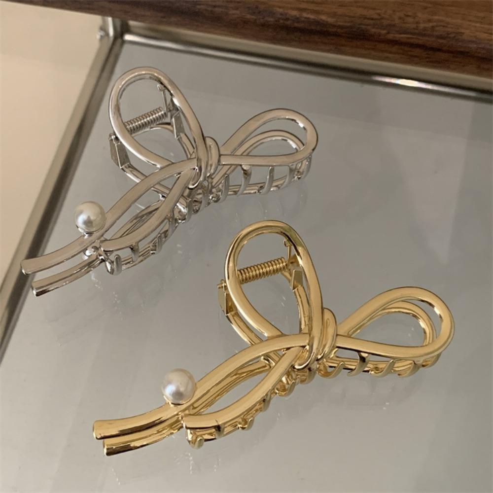 1pc Fashion Elegant Bow Shaped Metallic Hair Claw Pearl Accent Designs Perfect for Sweet Daily Looks Romantic Styles Accessories
