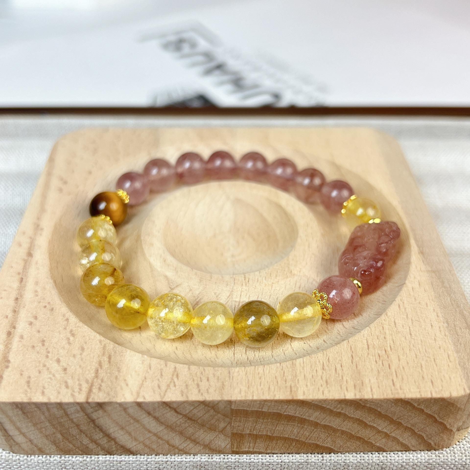 Natural blond crystal bracelet strawberry crystal bracelet. Bangles Women Fashion Jewelry accessories Gift