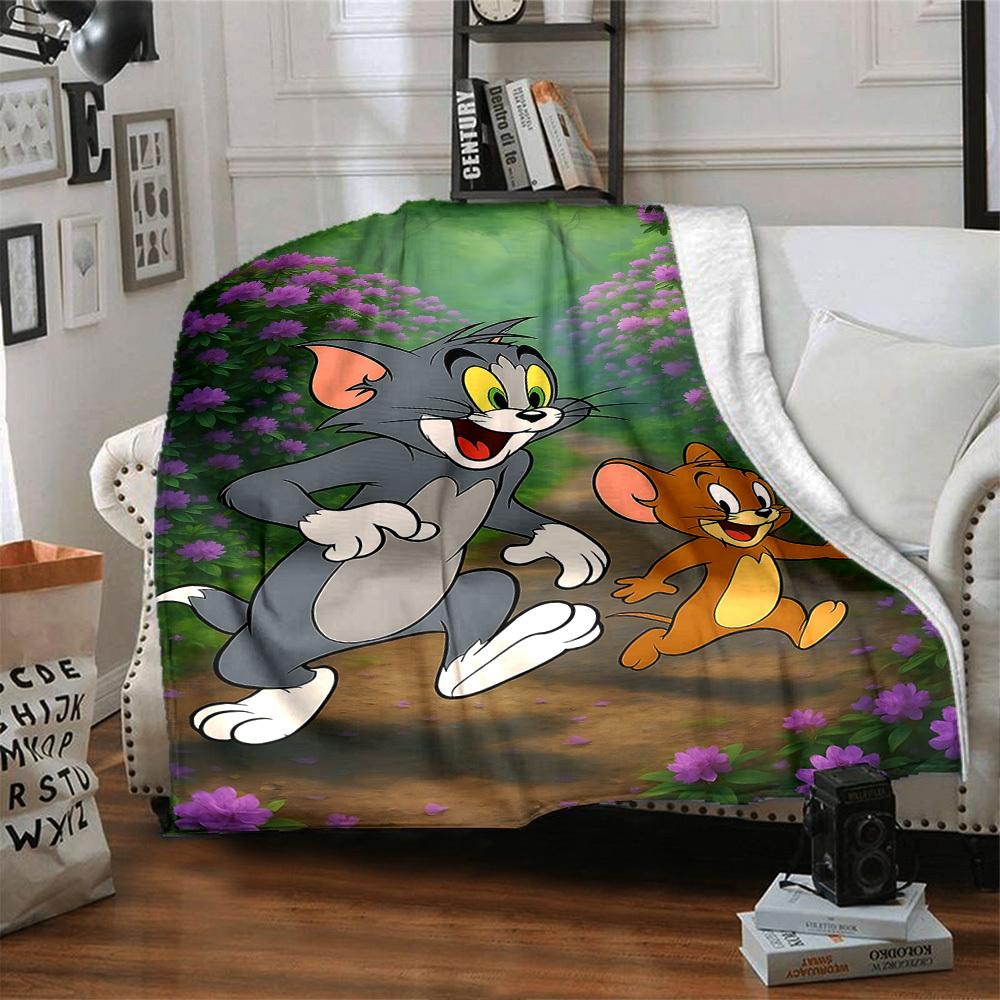 1pc Tom and Jerry Flannel Blanket Soft Warm Throw for Home, Office, Travel, All-Season Cozy Bedding Gift L1404