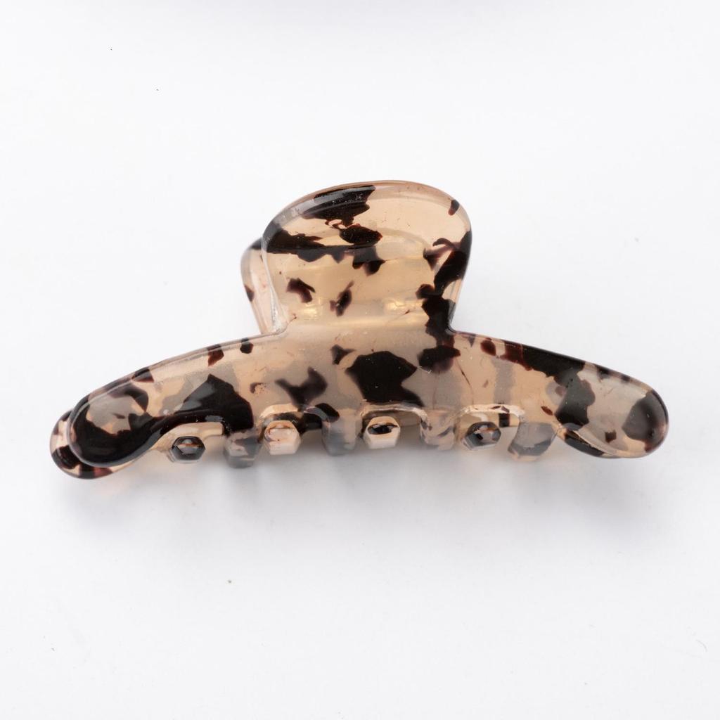 Bamboo Yao Elegance: Korean Fashion Small Claw Hair Clip for Women
