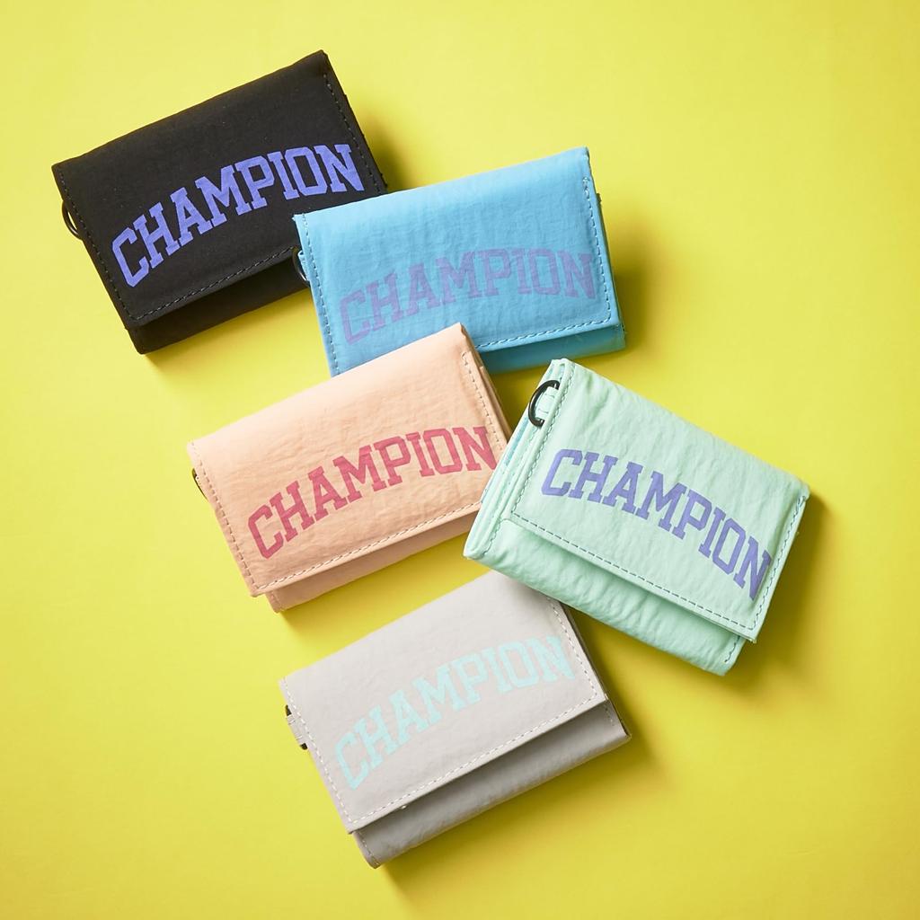 Champion Tri-Fold Brieftasche für Damen und Herren, Leichte Kompakte Nylon-Geldbörse mit Nackenband, Mini-Portemonnaie mit Münzfach, Himmelblau