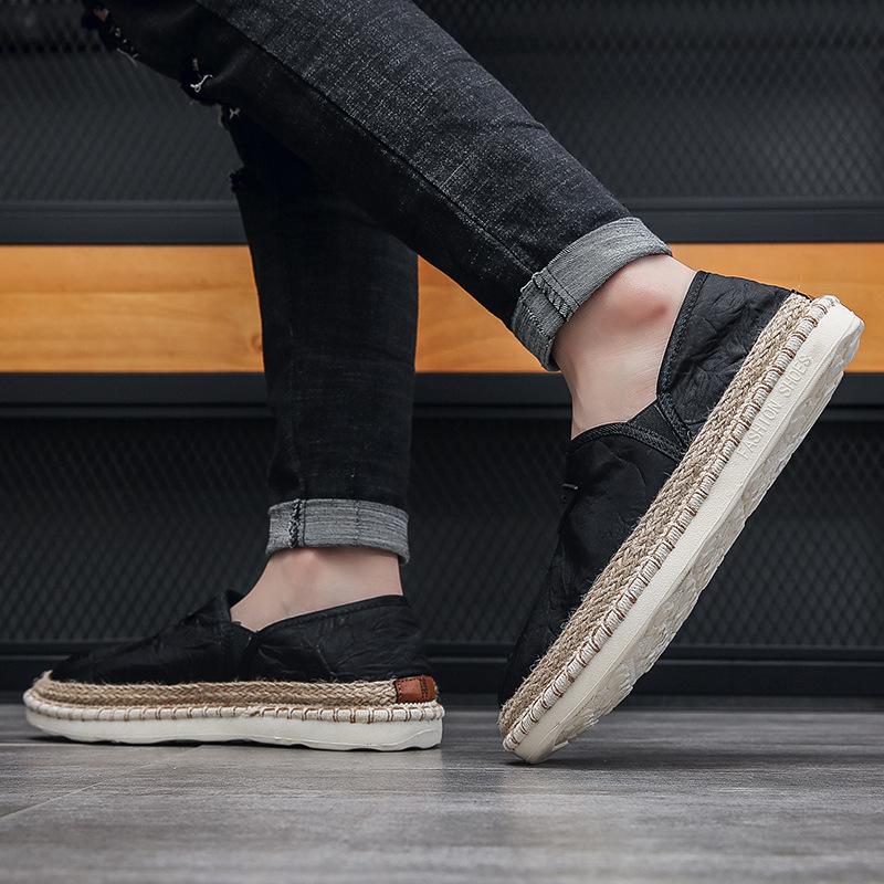 Fashion 2024 Summer New Slip On Flat Casual Canvas Shoes for Men Fashion Breathable Loafer Sneakers Male Driving Shoes Zapatillas Hombre