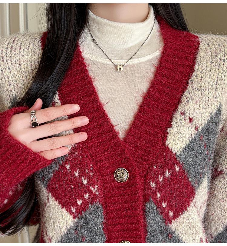 2026 Autumn/Winter Retro Academy Style Loose Knit Cardigan Sweater for Women