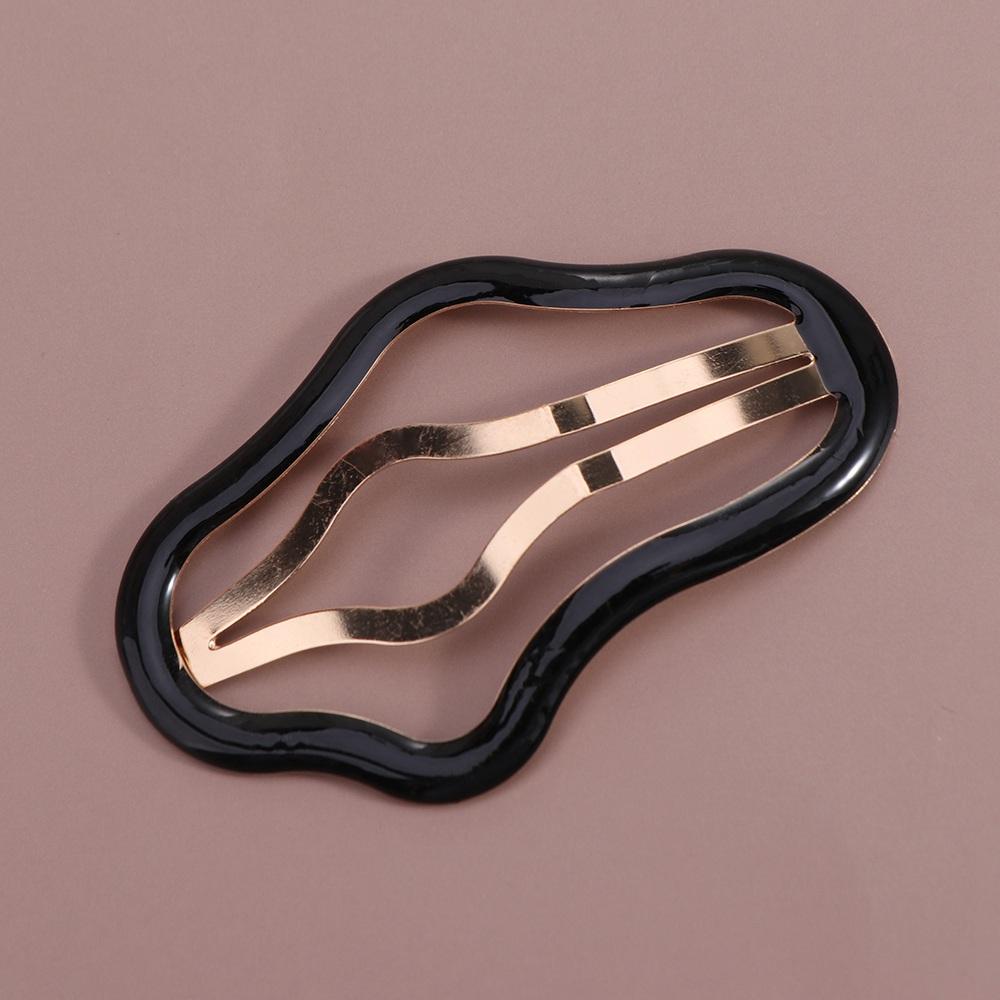 Cute Geometric Clouds Bb Clips Metal Hollow Cloud Hair Clip Korean Style Y2k Hollow Metal Hairpin Photograph