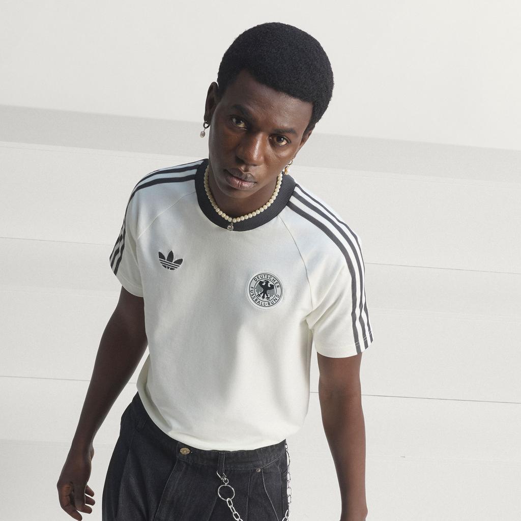 Adidas Originals T Shirts Men's Jade White Crew Neck Moderate