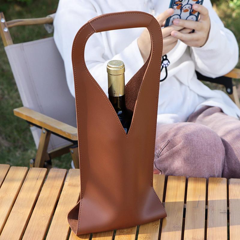 Wine Gift Bag Reusable Leather Wine Tote Carrier Double Layer Champagne Beer Gift Bags Carrier for Birthday Bridal Showers