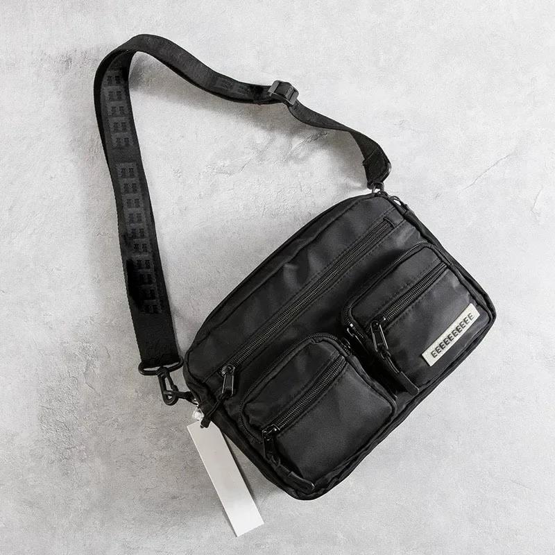 Classic Brand Men'S Mailman Bag With Luxurious Design Single Shoulder Bag With Multiple Storage Bags Large Capacity Waist Bag