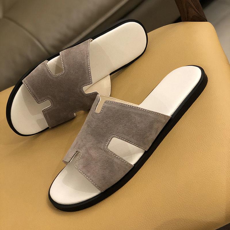 

Чоловічі Модні Нековзкі Зовнішні Пляжні Сандалі - Літні Шльопанці на Один Ремінець у Європейському Стилі 39