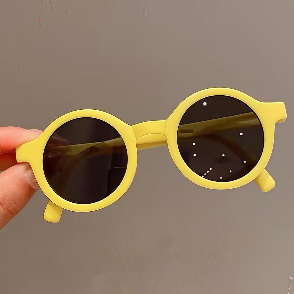 G-Family Gradient Blush Multi-Color Sunglasses with Vertical Rice Nail Design