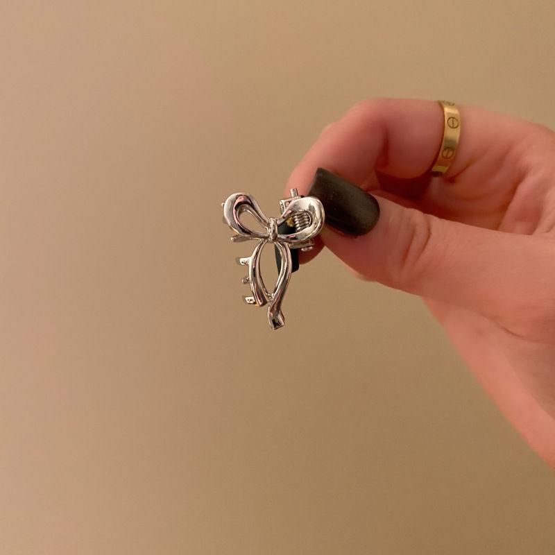 Silver Textured Metal Shark Hair Claw - Women's Stylish Updo Clip Accessory