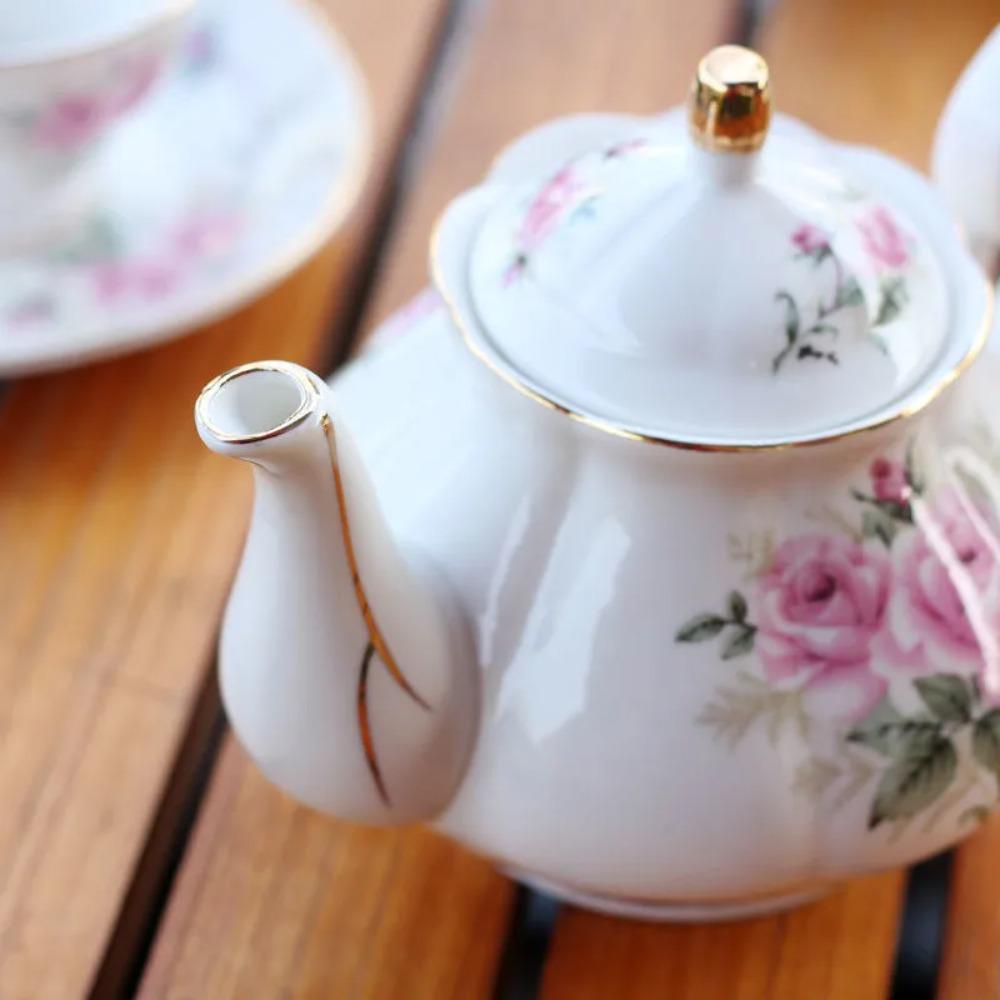 Noble Bone Kina tekanne 500 ML Pink Camellia Kaffekannesett Hjem Høykvalitets porselenskjele kanne Party Cafe Teaware Tea Pot Puer