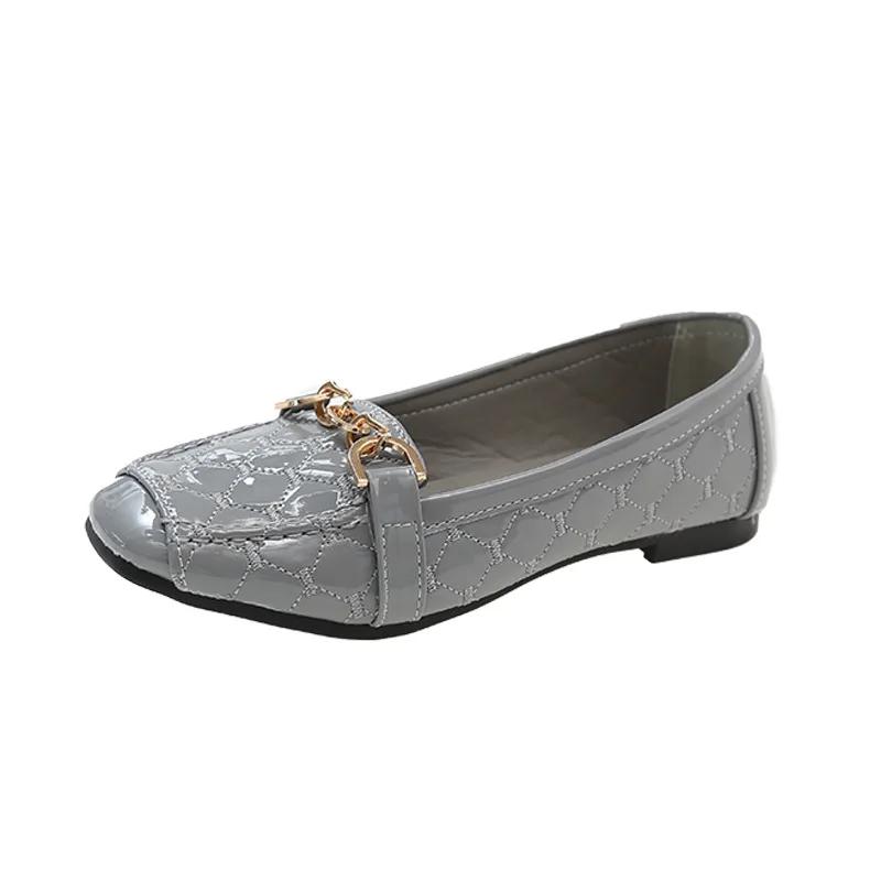 2024 Classic Breathable Shallow Mouth Versatile Casual Shoes Spring and Autumn Women's Comfortable Soft Bottom Flat Shoes