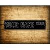Personalisiertes 4x16 Zoll Individuelles Straßenschild Schwarz Weiß Metall Neuheit Dekoration