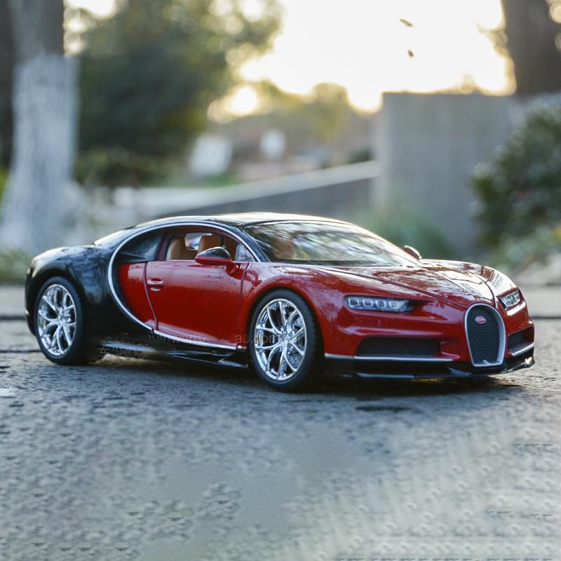 WELLY 1/24 Bugatti Chiron Supercar Alloy Car Diecasts & Toy Vehicles Car Model Miniature Scale Model Car Toy for Children