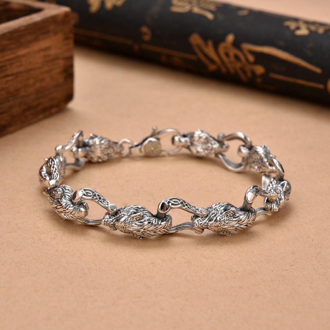 

Xiangxu S925 Silver Men s Wolf Bracelet | Retro Creative Design 22CM