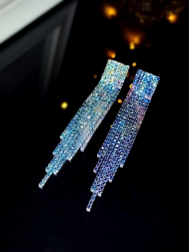 Elegant Rhinestone Tassel Earrings: High-End Shiny Diamond Design for Women