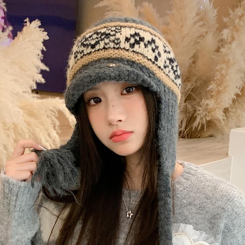 Retro Fair Isle Knitted Wool Hat with Velvet Lining and Ear Protection for Large Heads