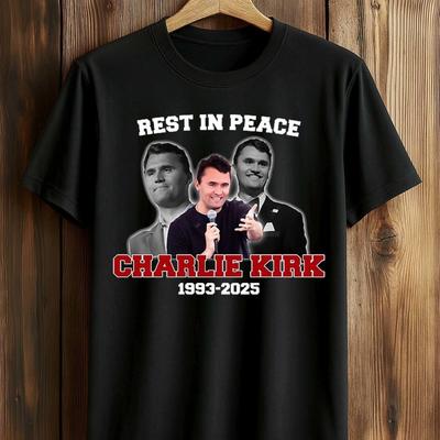 Oberteile – T-Shirts