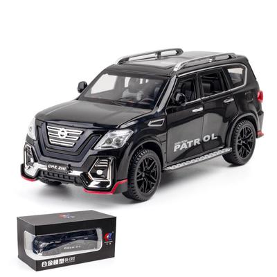 1/24 Skala Patrull Pressgjuten Legeringsbilmodell Terrängfordon SUV Leksaksbil med Ljus och Ljud Dra Tillbaka Leksak Samlarobjekt för Barn Vuxna Gåvor