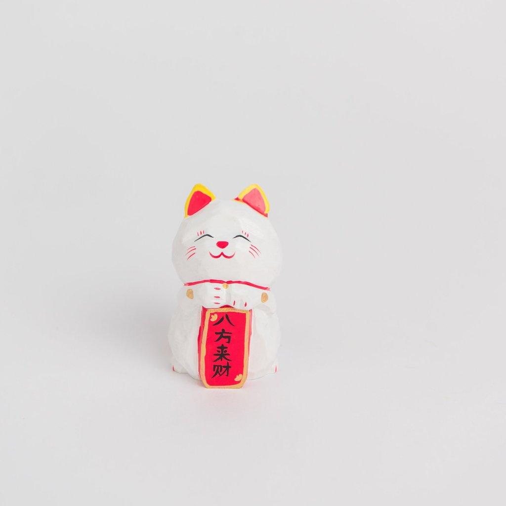 Wooden Lucky Cat Figurine With Modern Minimalist Design For Home Office Decor And Gift Giving