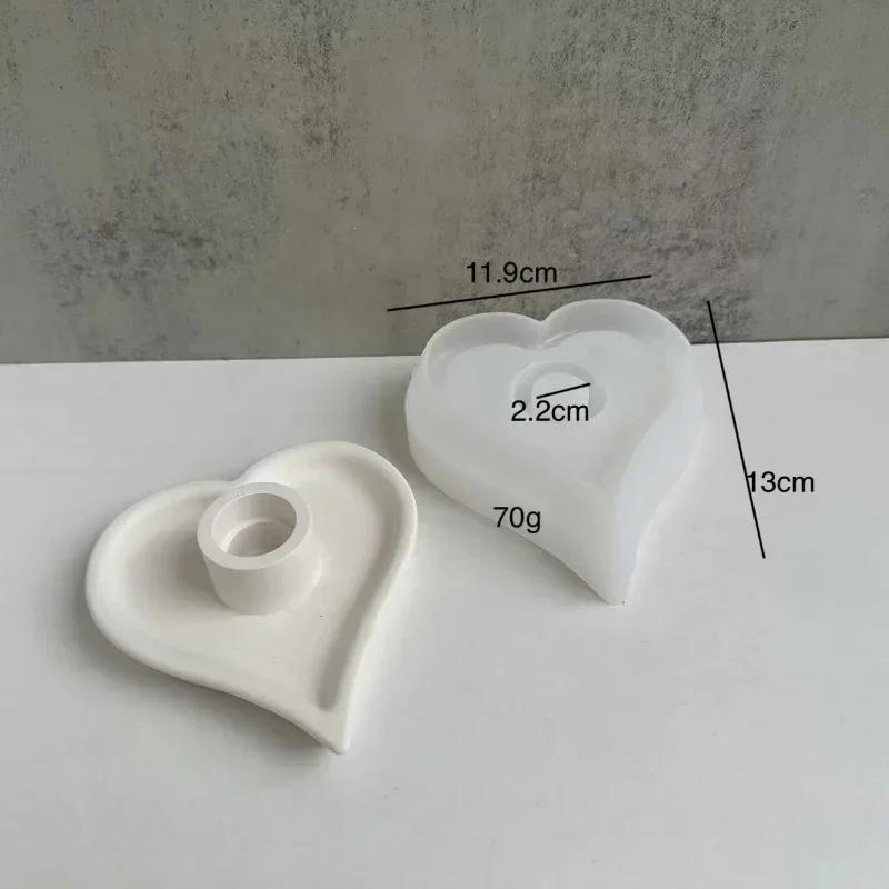 

1 Pcs Heart Shape Silicone Mold Love Circular Aromatherapy Candle Holder Crystal Drop Glue Love Candlestick Candle Socket Mold