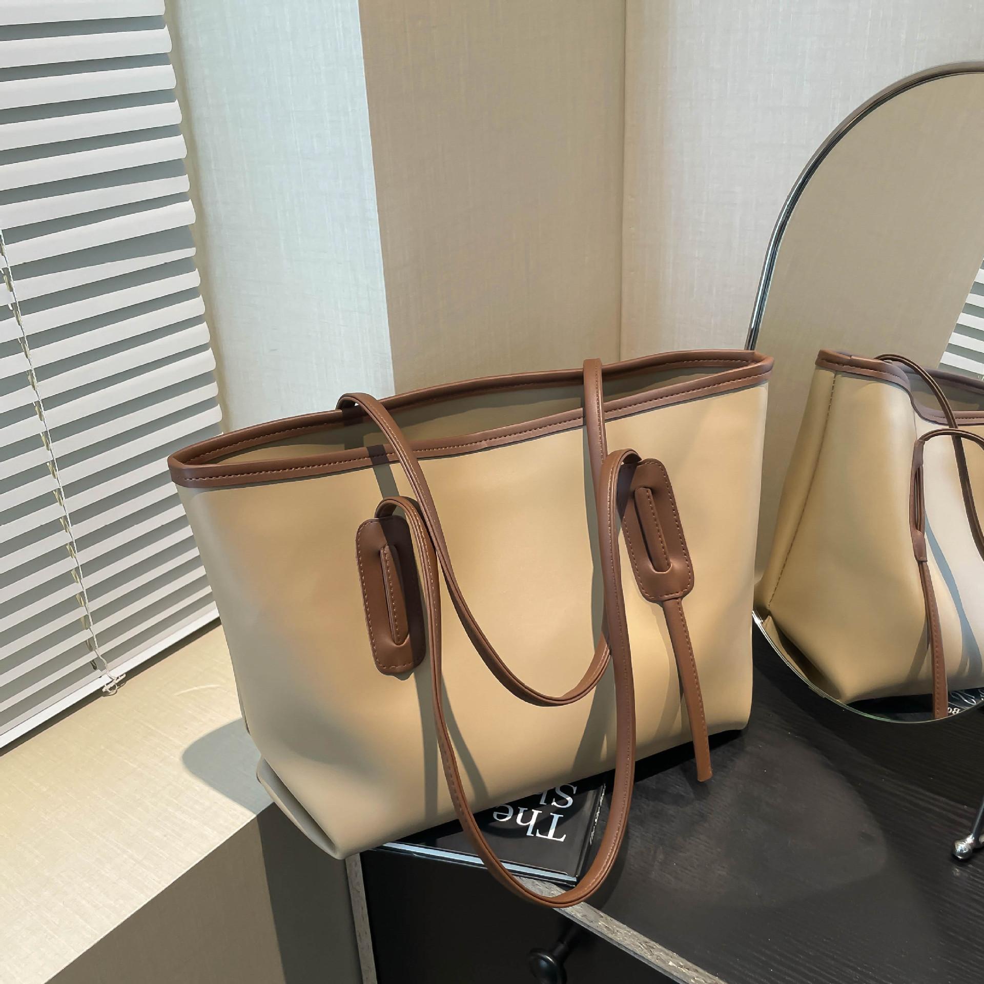 

Сумка большой вместимости женская 2025 новая модная простая ретро дорожная премиальная повседневная универсальная на плечо тоут хаки