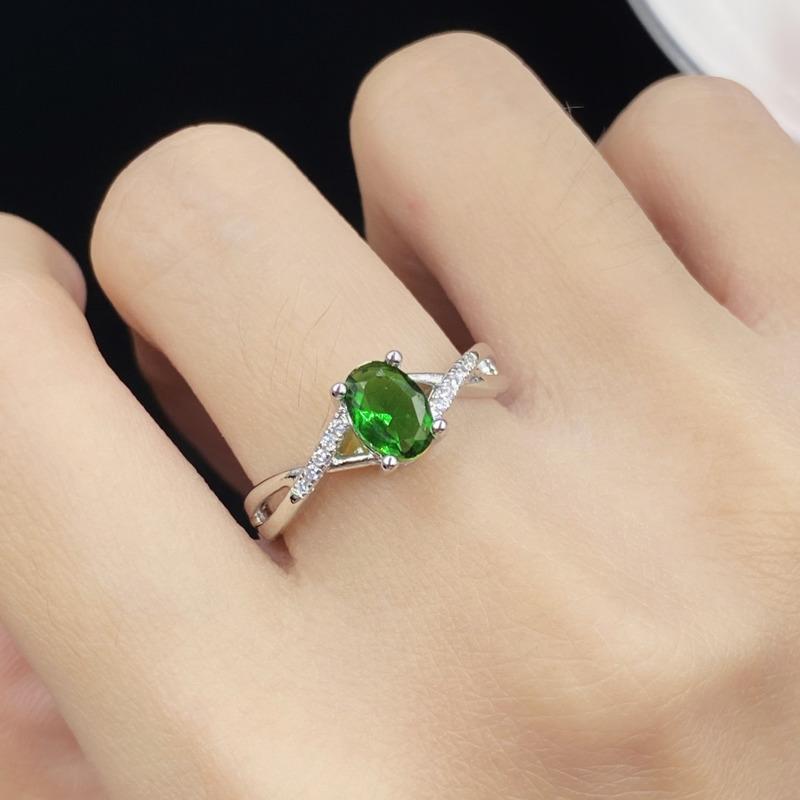 BELLA BOX Taubenei Rot Korund Simulation Smaragd Saphir Einfache Kreuz Twist Linie Temperament Zarte Offene Ring Frau