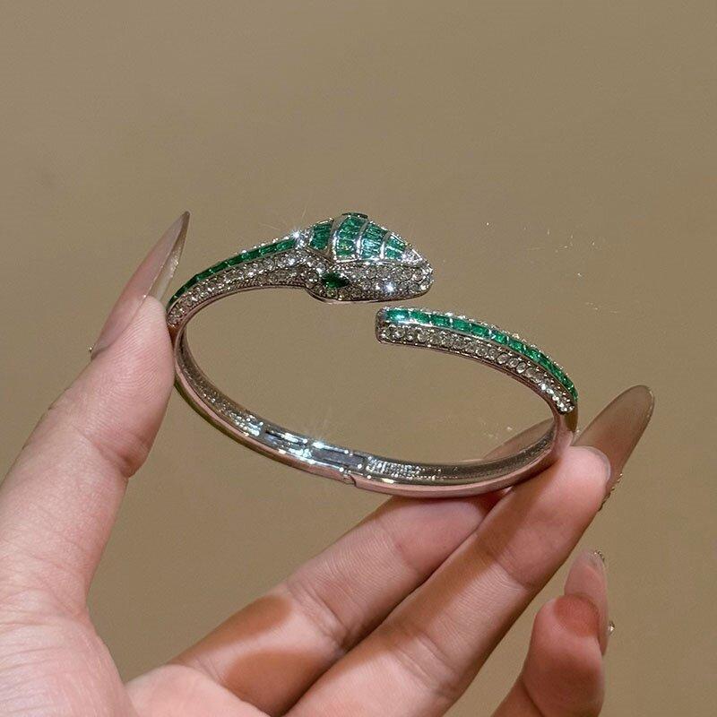European Fashion Open Serpentine Rhinestone Bracelet, Cool Elegant High-end Women Jewelry Gift