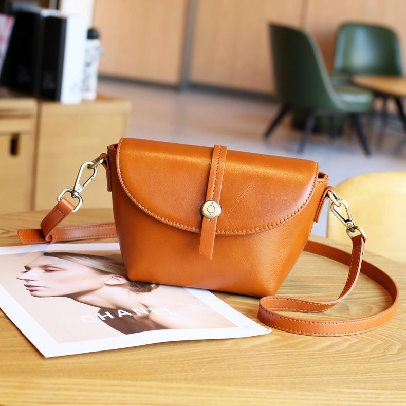 Unique and sophisticated genuine leather women's bag, vintage shell bag, top-layer cowhide small bag, vegetable-tanned leather crossbody shoulder bag