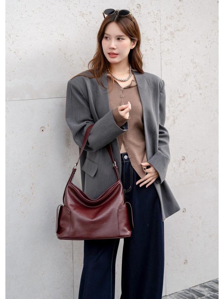 Vegetable Tanned Leather Women's Crossbody Tote - Soft, High-End Cowhide, Large Capacity, Underarm Design