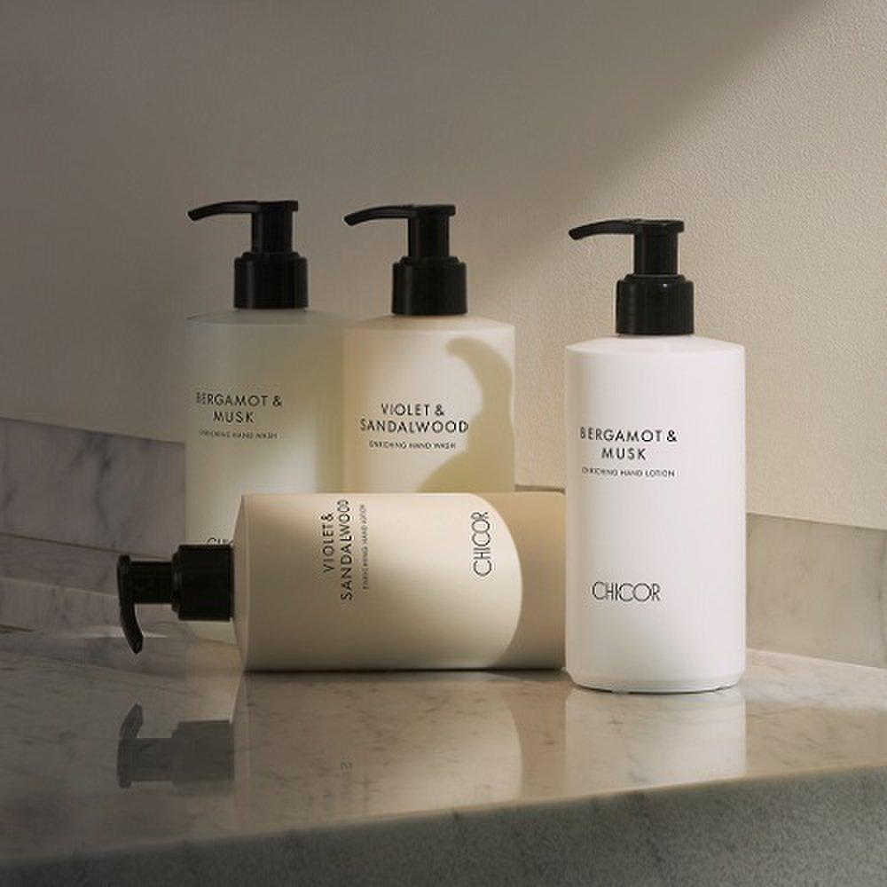 Chicor (One Mile Away Collection) Enriching Hand Wash 300ML