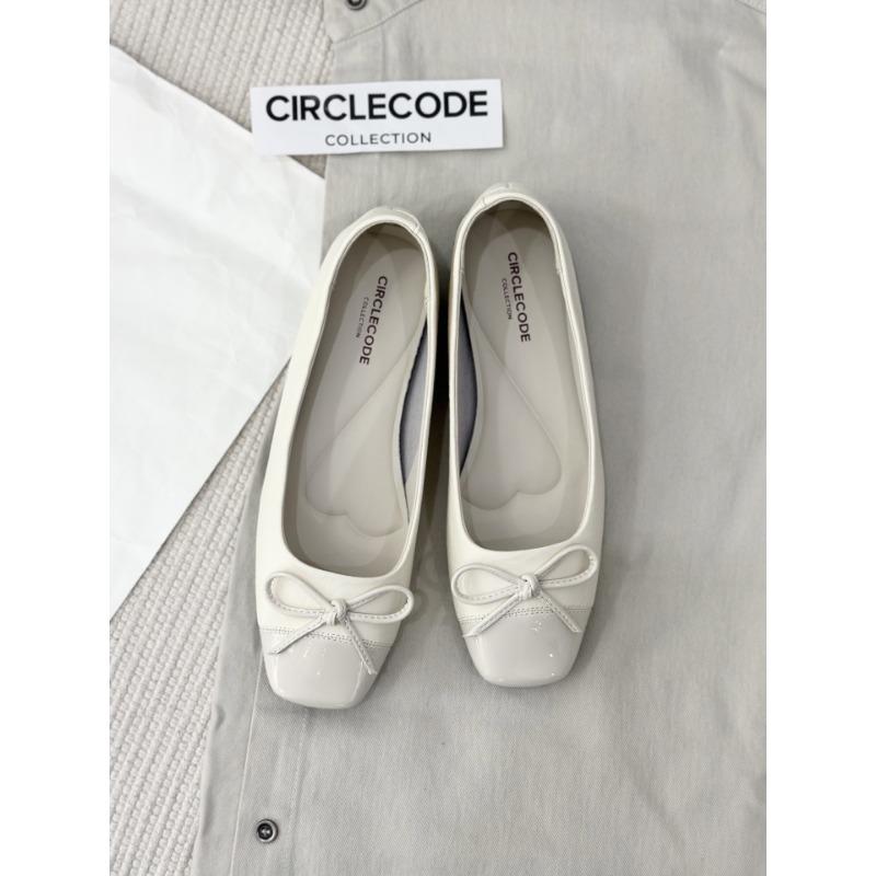 

Плоская подошва, не утомляющая ноги, повседневные туфли-лодочки, женские новые летние модели, женские легкие нескользящие на одной педали 35 бежевый