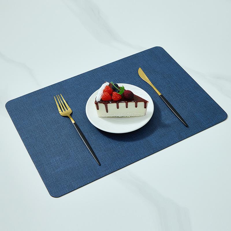 Tappetino da Tavola Bicolore Stile Nordico in Ecopelle – Isolamento Termico e Impermeabile, Quadrato, Disponibile
