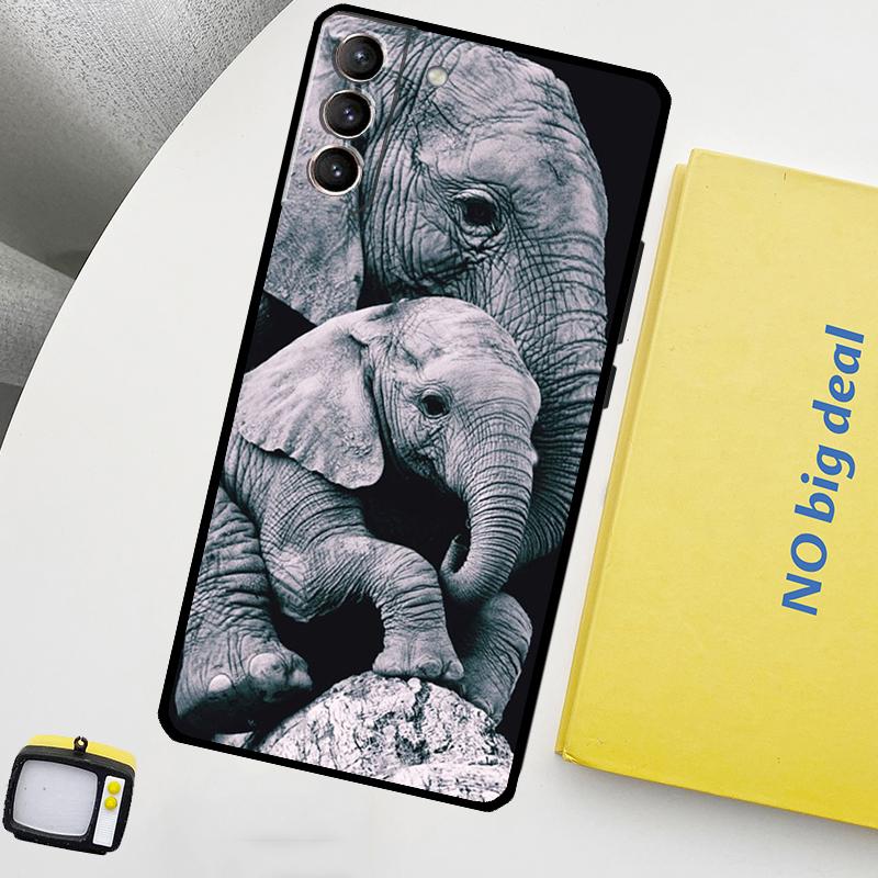 Elephant Baby Nature Phone Case For Samsung Galaxy S25 Ultra S20 S21 S22 S23 Plus S9 S10 S25 FE S24 Ultra Cover