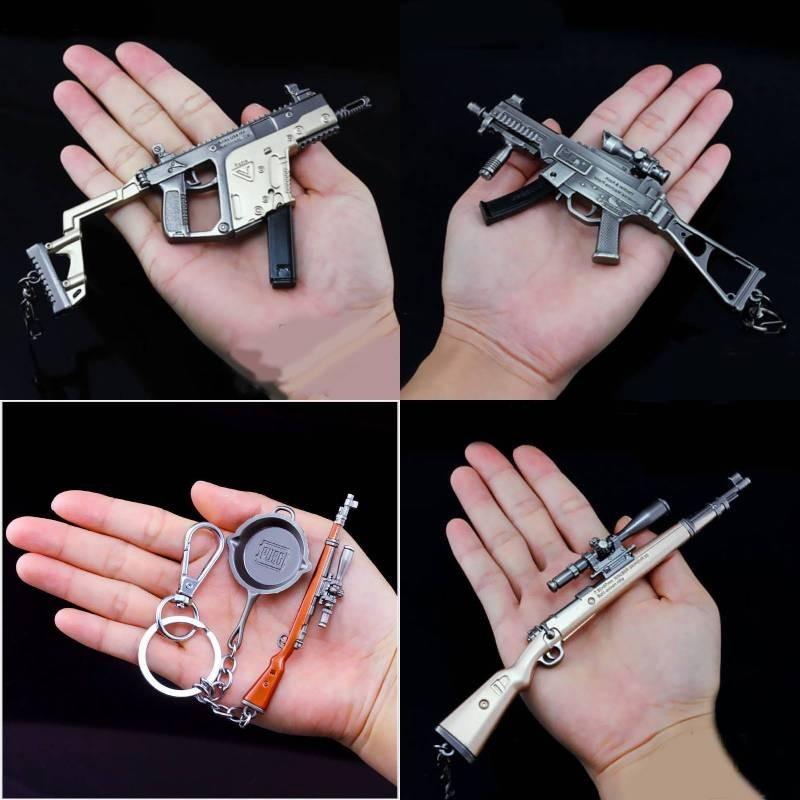 Gun Model Pubg Keychain Metal Game Peripheral Backpack Pendant Gift Children